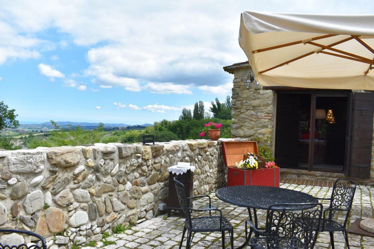 Castello Di Albereto Trarivi Exterior foto